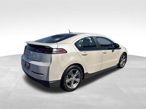 White Diamond Clearcoat 2013 Chevrolet Volt Base