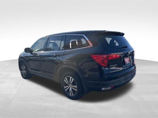 Black 2017 Honda Pilot EX-L