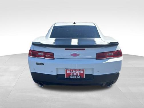 Summit White 2015 Chevrolet Camaro 2LT