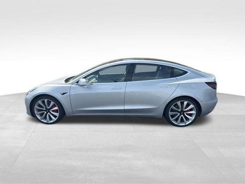 Silver 2018 Tesla Model 3 Performance