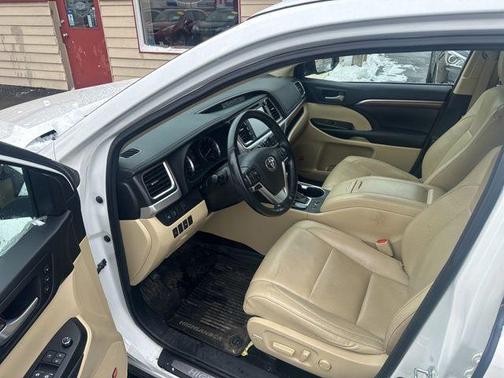 2017 Toyota Highlander Limited