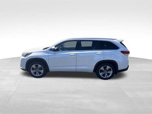 Blizzard Pearl 2017 Toyota Highlander Limited