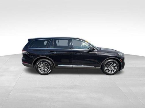 Black Metallic 2023 Lincoln Aviator Standard AWD