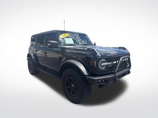Shadow Black 2023 Ford Bronco Wildtrak