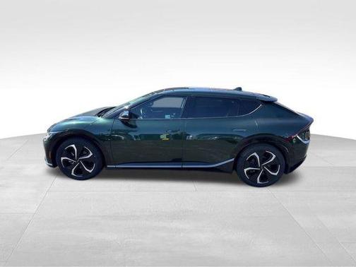 Deep Forest Green 2023 Kia EV6 GT-Line