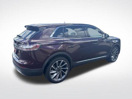 Burgundy Velvet Metallic Tinted Clearcoat 2023 Lincoln Nautilus Reserve