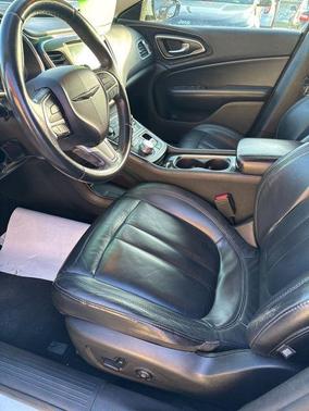 2015 Chrysler 200 C