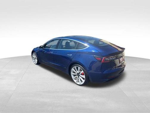 Deep Blue Metallic 2018 Tesla Model 3 Performance