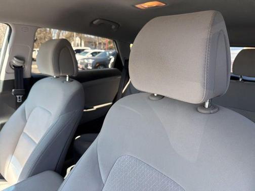 Dazzling White 2017 Hyundai TUCSON Eco