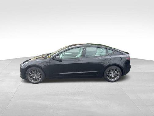 Solid Black 2021 Tesla Model 3 Standard Range Plus