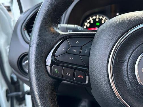 2020 Jeep Renegade Altitude