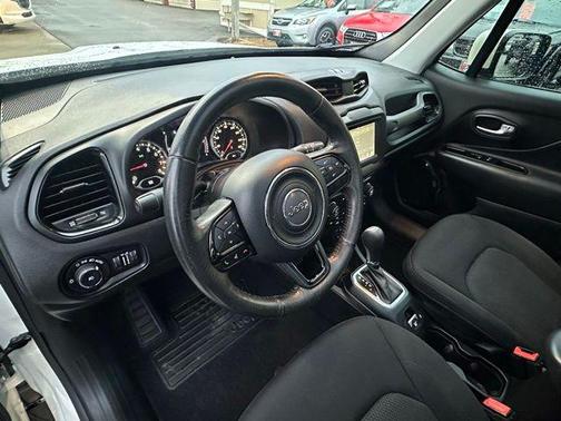 2020 Jeep Renegade Altitude
