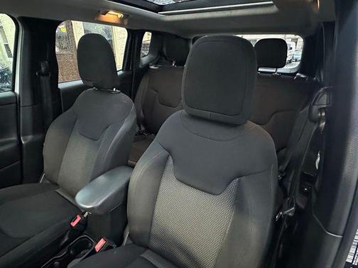 2020 Jeep Renegade Altitude