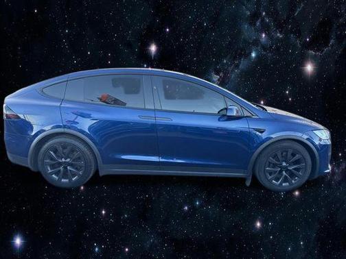 2023 Tesla Model X Base