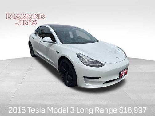 Pearl White Multi-Coat 2018 Tesla Model 3 Long Range
