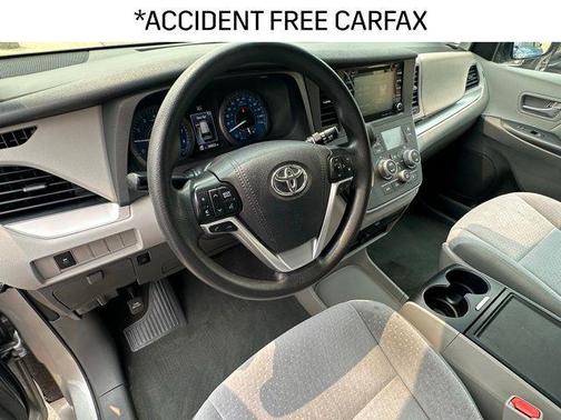 2020 Toyota Sienna LE