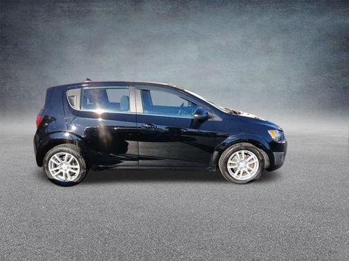 2012 Chevrolet Sonic 2LT