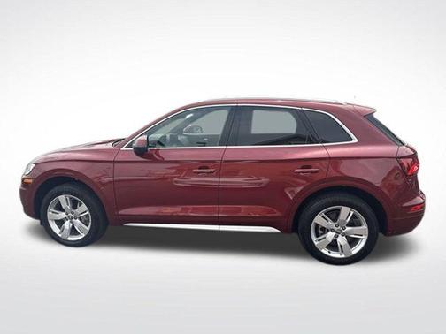 Matador Red Metallic 2019 Audi Q5 2.0T Premium Plus