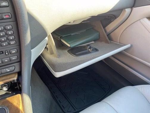 2003 Jaguar S-Type 3.0 for sale in Milwaukee, WI - image 31