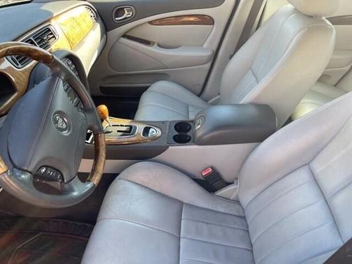2003 Jaguar S-Type 3.0 for sale in Milwaukee, WI - image 12