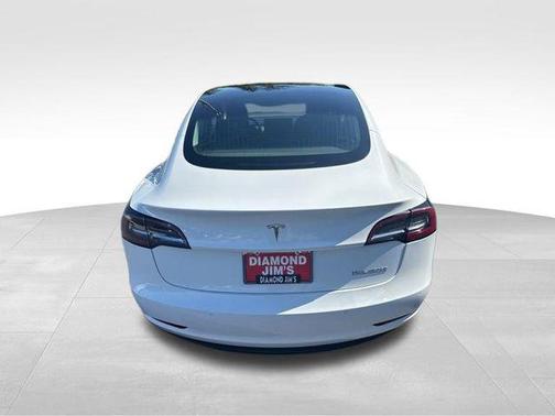 Pearl White Multi-Coat 2018 Tesla Model 3 Performance