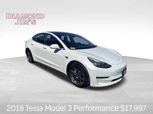 Pearl White Multi-Coat 2018 Tesla Model 3 Performance