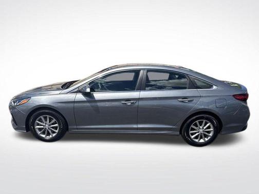 Machine Gray 2019 Hyundai SONATA SE