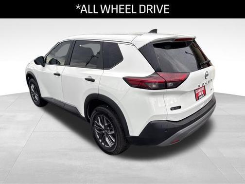 Glacier White 2023 Nissan Rogue S