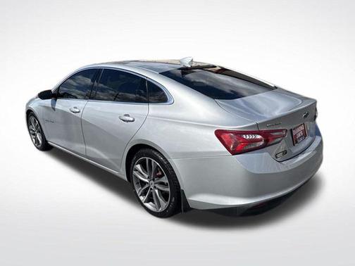 Silver Ice Metallic 2021 Chevrolet Malibu FWD LT