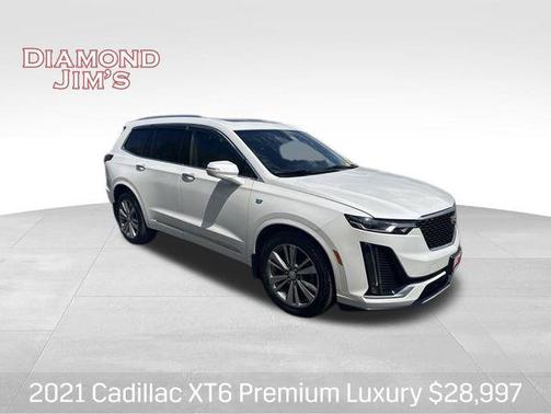 Crystal White Tricoat 2021 Cadillac XT6 Premium Luxury AWD