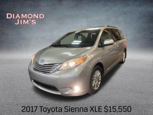 2017 Toyota Sienna XLE