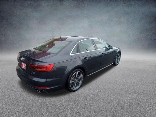 2017 Audi A4 2.0T Premium Plus