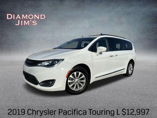 2019 Chrysler Pacifica Touring L