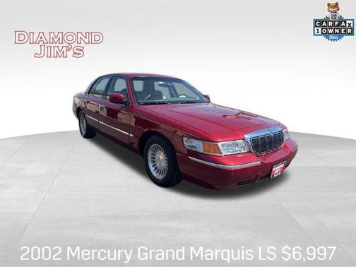 Matador Red Clearcoat Metallic 2002 Mercury Grand Marquis LS