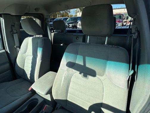 2016 Nissan Frontier S