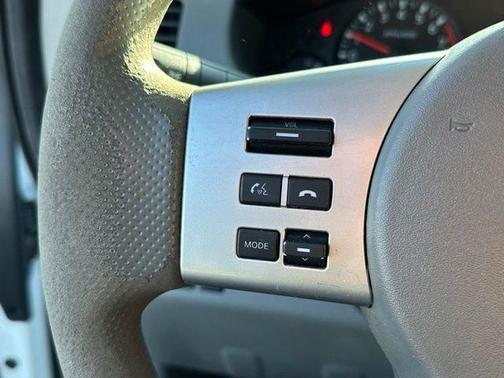 2016 Nissan Frontier S