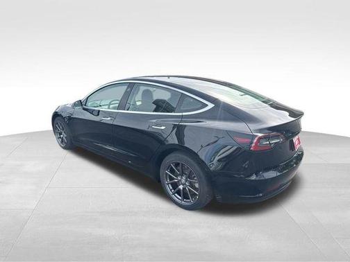 Solid Black 2019 Tesla Model 3 Standard Range Plus