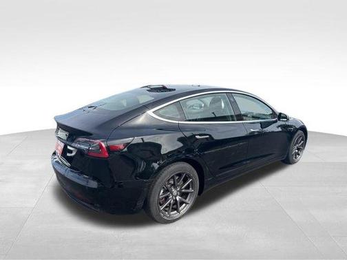 Solid Black 2019 Tesla Model 3 Standard Range Plus