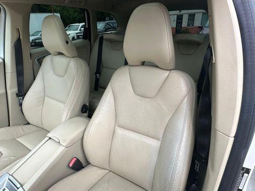 2011 Volvo XC60 3.2