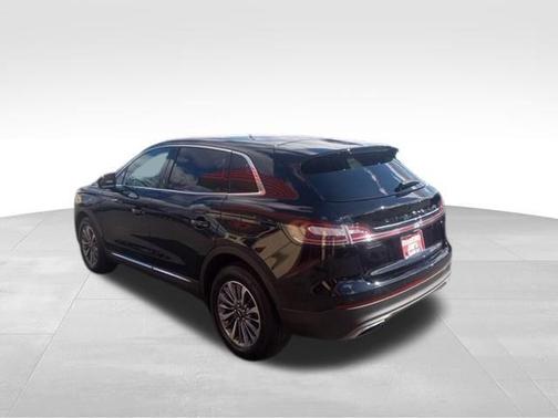 2021 Lincoln Nautilus Reserve