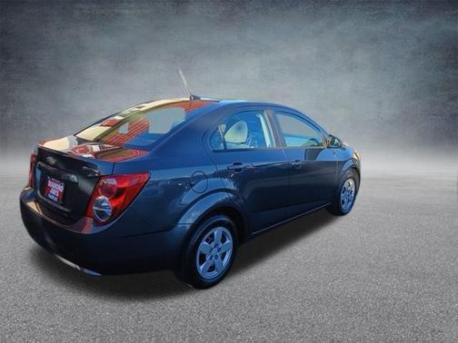 2013 Chevrolet Sonic LS