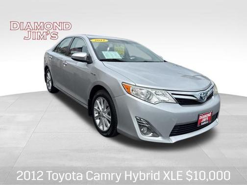 Classic Silver Metallic 2012 Toyota Camry Hybrid XLE