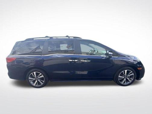 Obsidian Blue Pearl 2021 Honda Odyssey Touring