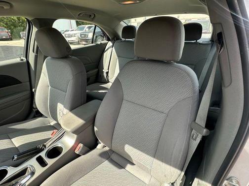 2014 Chevrolet Malibu 1LS