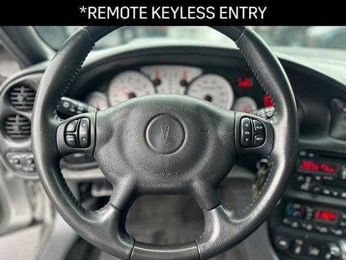 2005 Pontiac Bonneville GXP