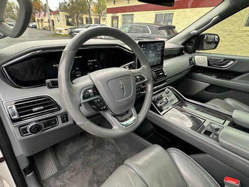 2019 Lincoln Navigator L Reserve