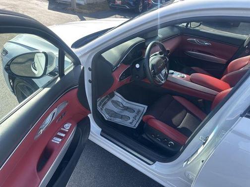 2023 Genesis GV70 2.5T AWD