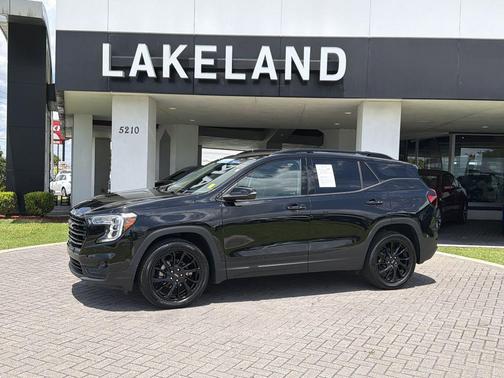 Ebony Twilight Metallic 2024 GMC Terrain SLT