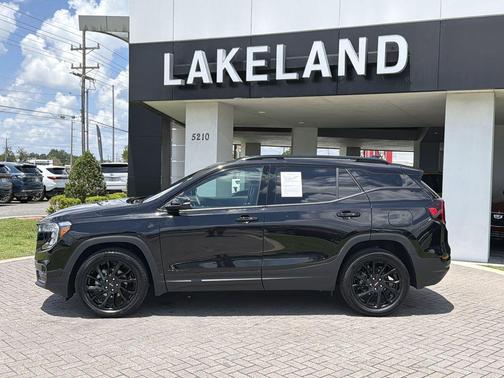 Ebony Twilight Metallic 2024 GMC Terrain SLT