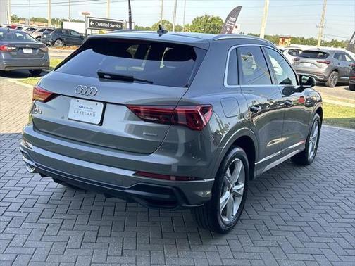 2021 Audi Q3 45 S line Premium